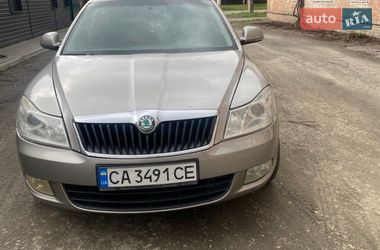 Ліфтбек Skoda Octavia 2010 в Черкасах