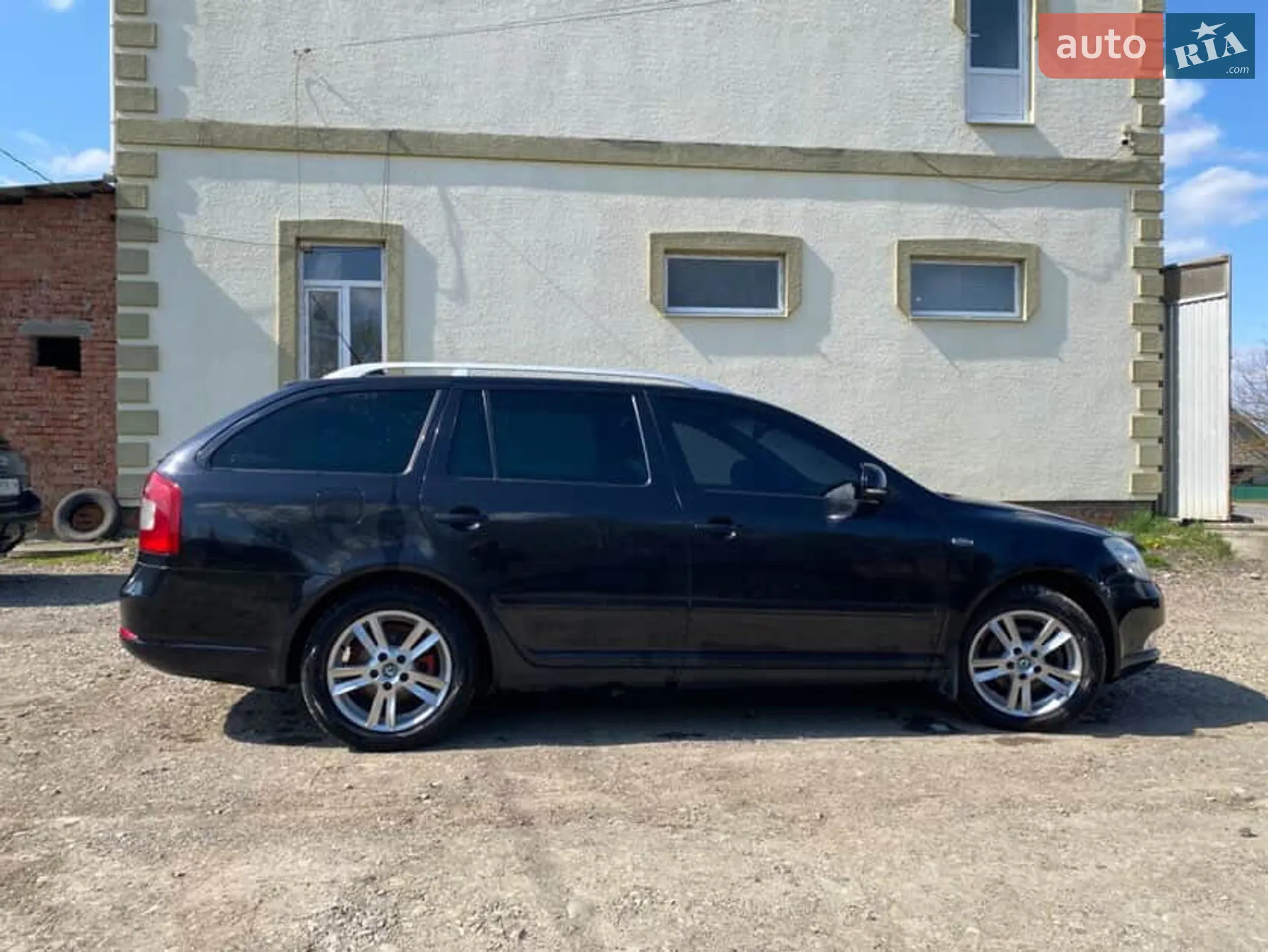 2010 Skoda Octavia - мініатюра 7