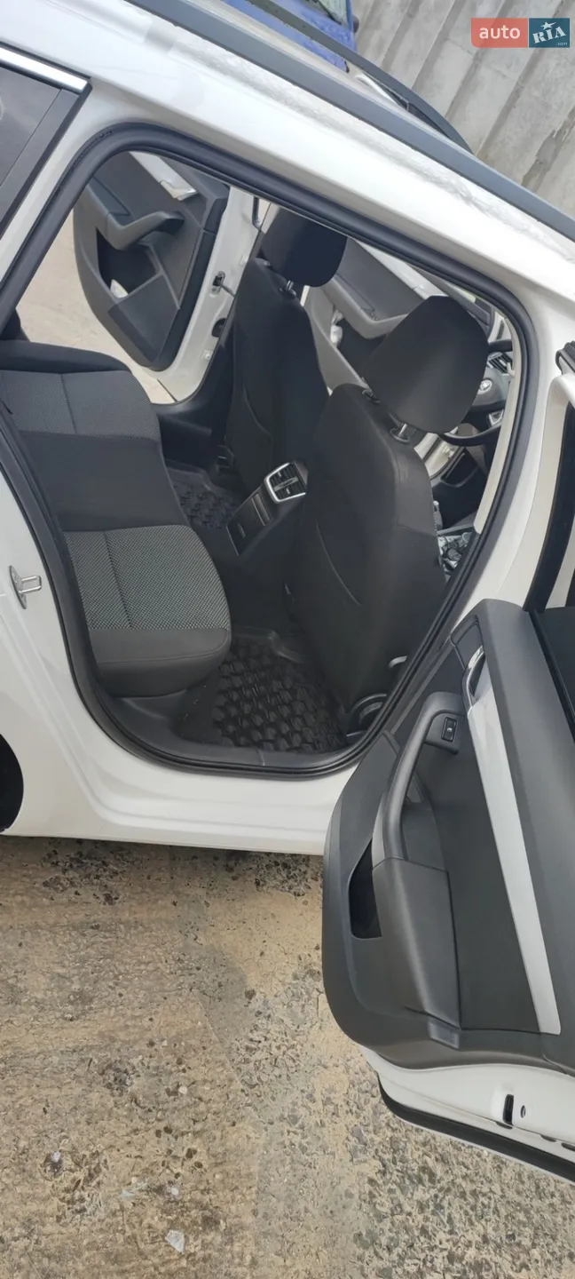 2014 Skoda Octavia - мініатюра 9