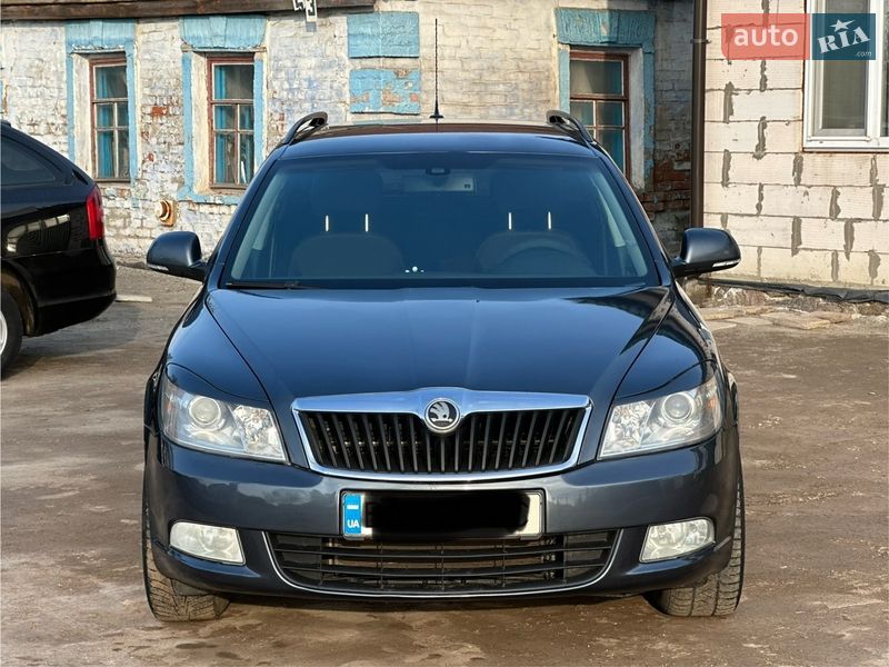 Універсал Skoda Octavia 2010 в Новому Бузі