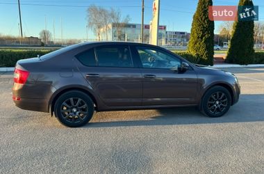 Лифтбек Skoda Octavia 2014 в Кропивницком