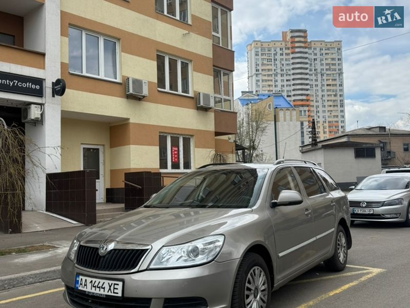 Універсал Skoda Octavia 2010 в Києві