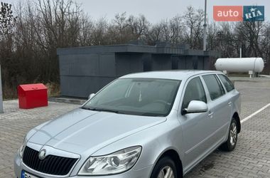 Універсал Skoda Octavia 2010 в Підгайцях