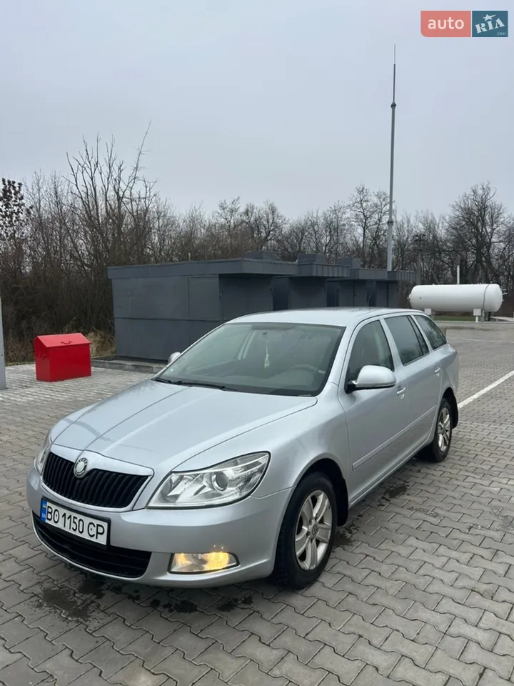 2011 Skoda Octavia - мініатюра 16