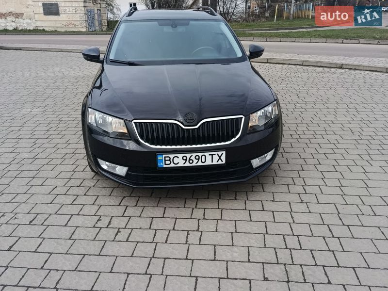 Універсал Skoda Octavia 2016 в Дрогобичі