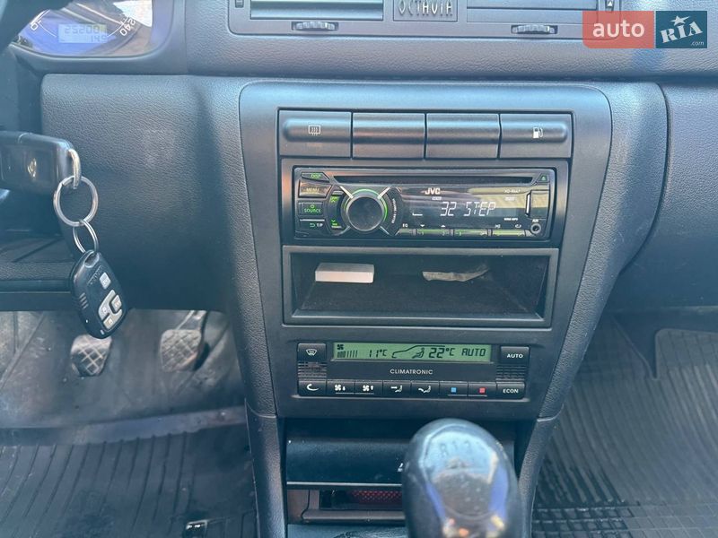 Ліфтбек Skoda Octavia 2004 в Дніпрі