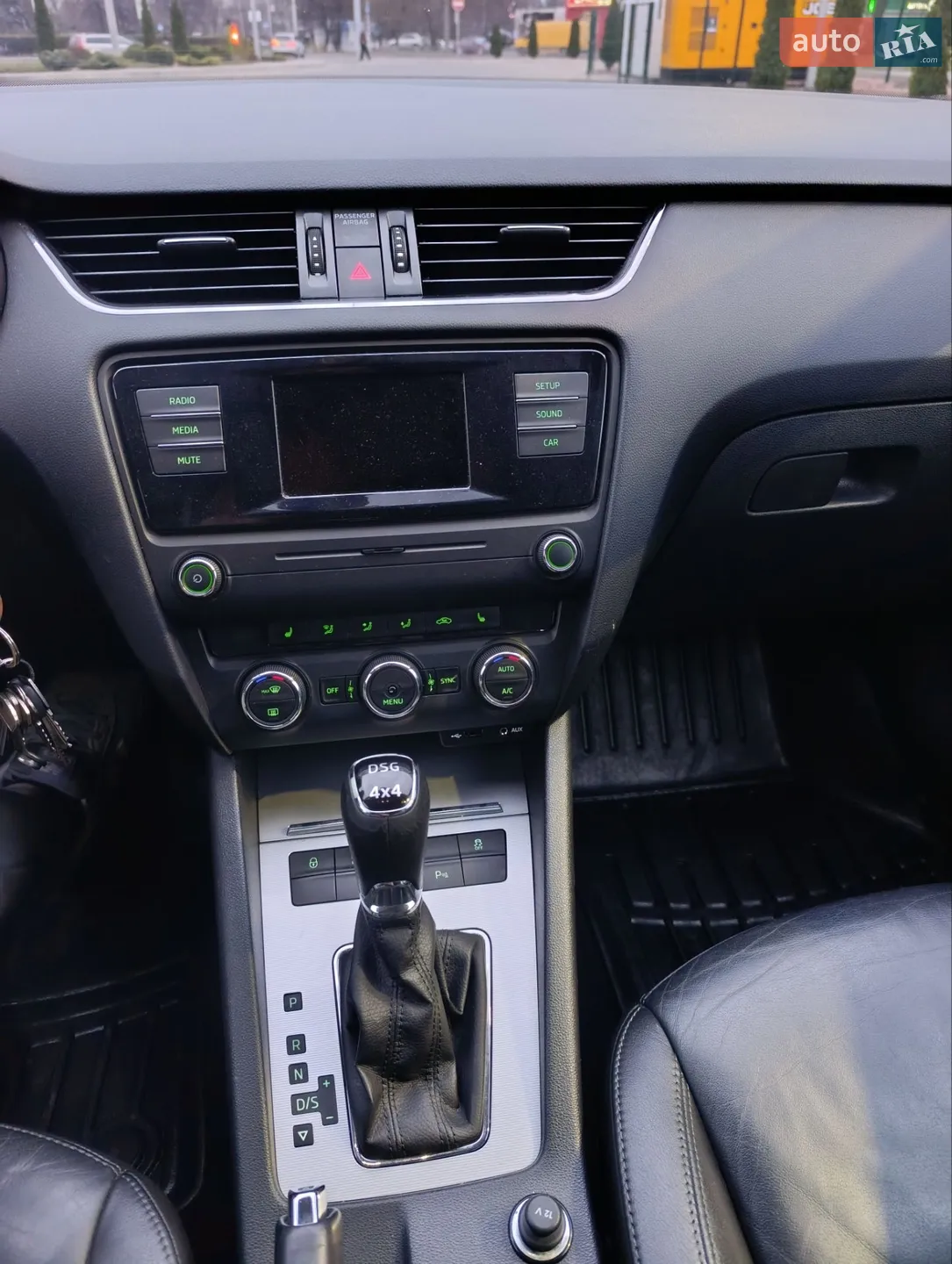 2016 Skoda Octavia - мініатюра 17
