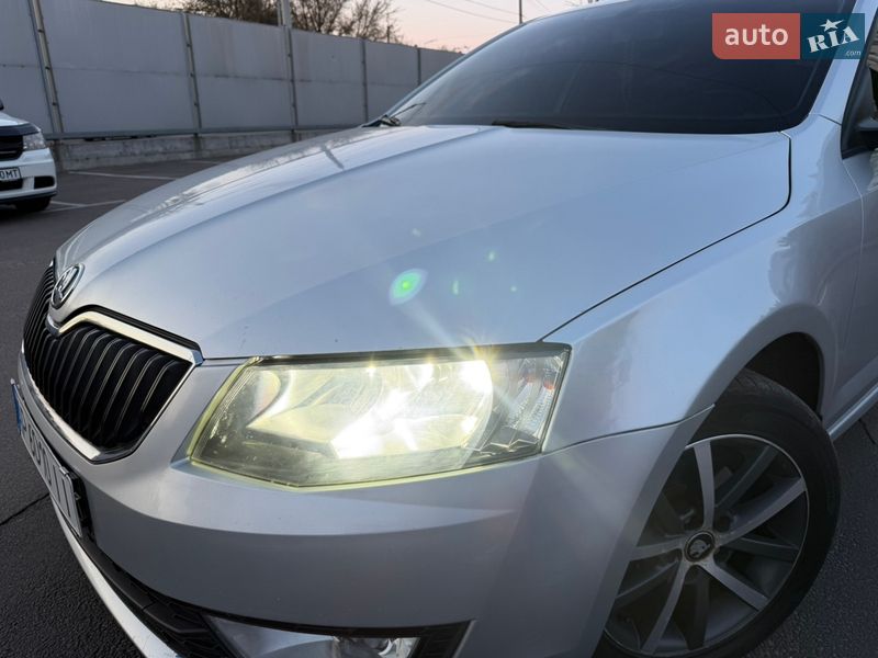 Лифтбек Skoda Octavia 2014 в Киеве