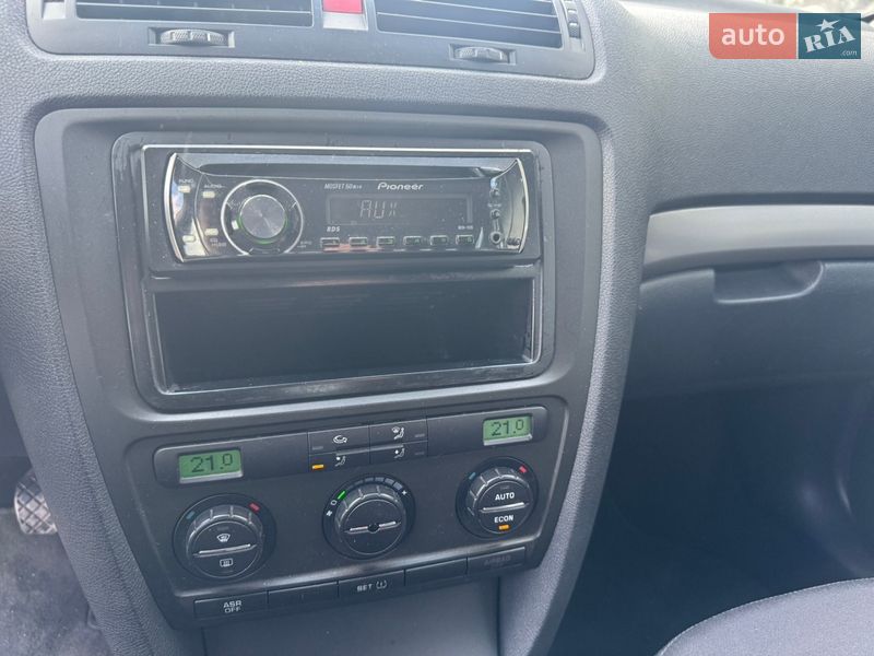 Универсал Skoda Octavia 2005 в Староконстантинове