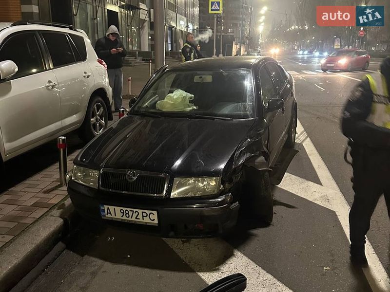 Лифтбек Skoda Octavia 2006 в Киеве фото Лифтбек Skoda Octavia 2006 в Киеве