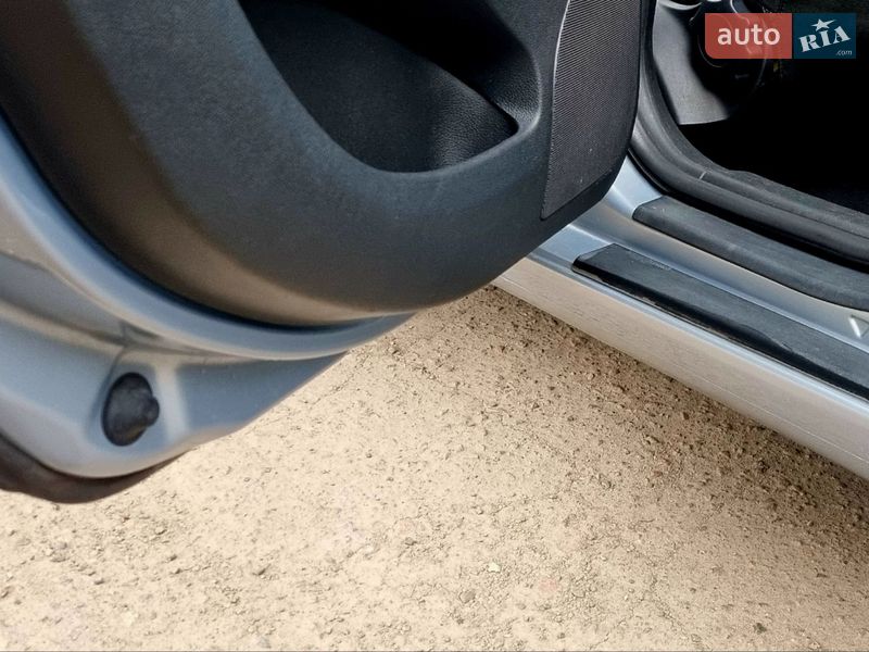 Універсал Skoda Octavia 2009 в Дніпрі