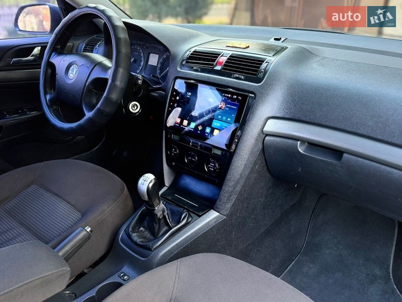 Лифтбек Skoda Octavia 2006 в Николаеве