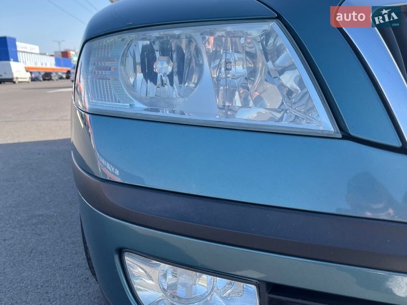 Універсал Skoda Octavia 2005 в Луцьку
