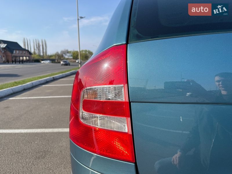 Універсал Skoda Octavia 2005 в Луцьку