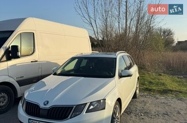 Універсал Skoda Octavia 2017 в Рівному