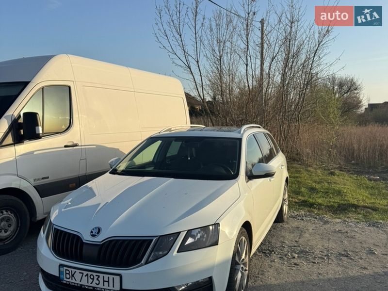 Универсал Skoda Octavia 2017 в Ровно фото Универсал Skoda Octavia 2017 в Ровно