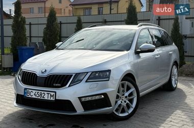 Универсал Skoda Octavia 2017 в Дрогобыче