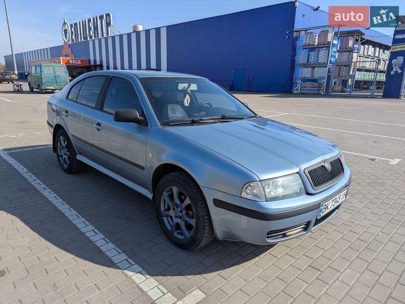 Ліфтбек Skoda Octavia 2001 в Дубні