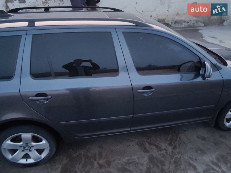 Універсал Skoda Octavia 2011 в Ланівці
