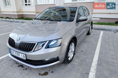 Лифтбек Skoda Octavia 2017 в Хмельницком