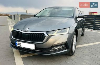 Лифтбек Skoda Octavia 2022 в Ивано-Франковске