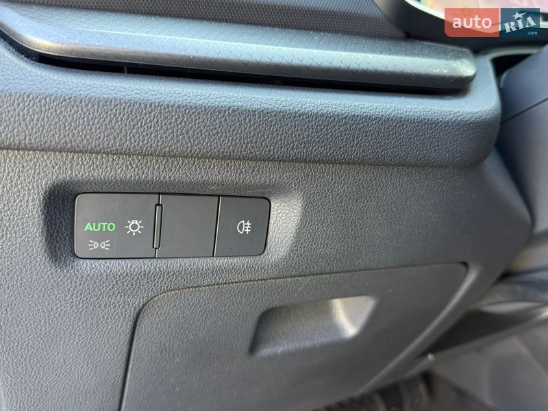 Универсал Skoda Octavia 2022 в Киеве фото 28 Универсал Skoda Octavia 2022 в Киеве