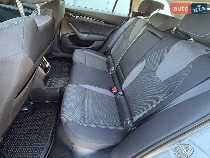 Универсал Skoda Octavia 2022 в Киеве фото 57 Универсал Skoda Octavia 2022 в Киеве