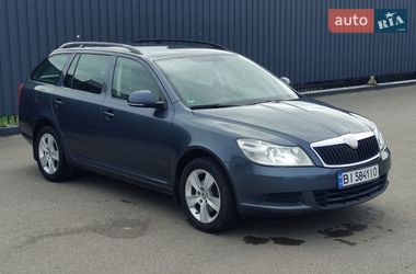 Универсал Skoda Octavia 2009 в Полтаве