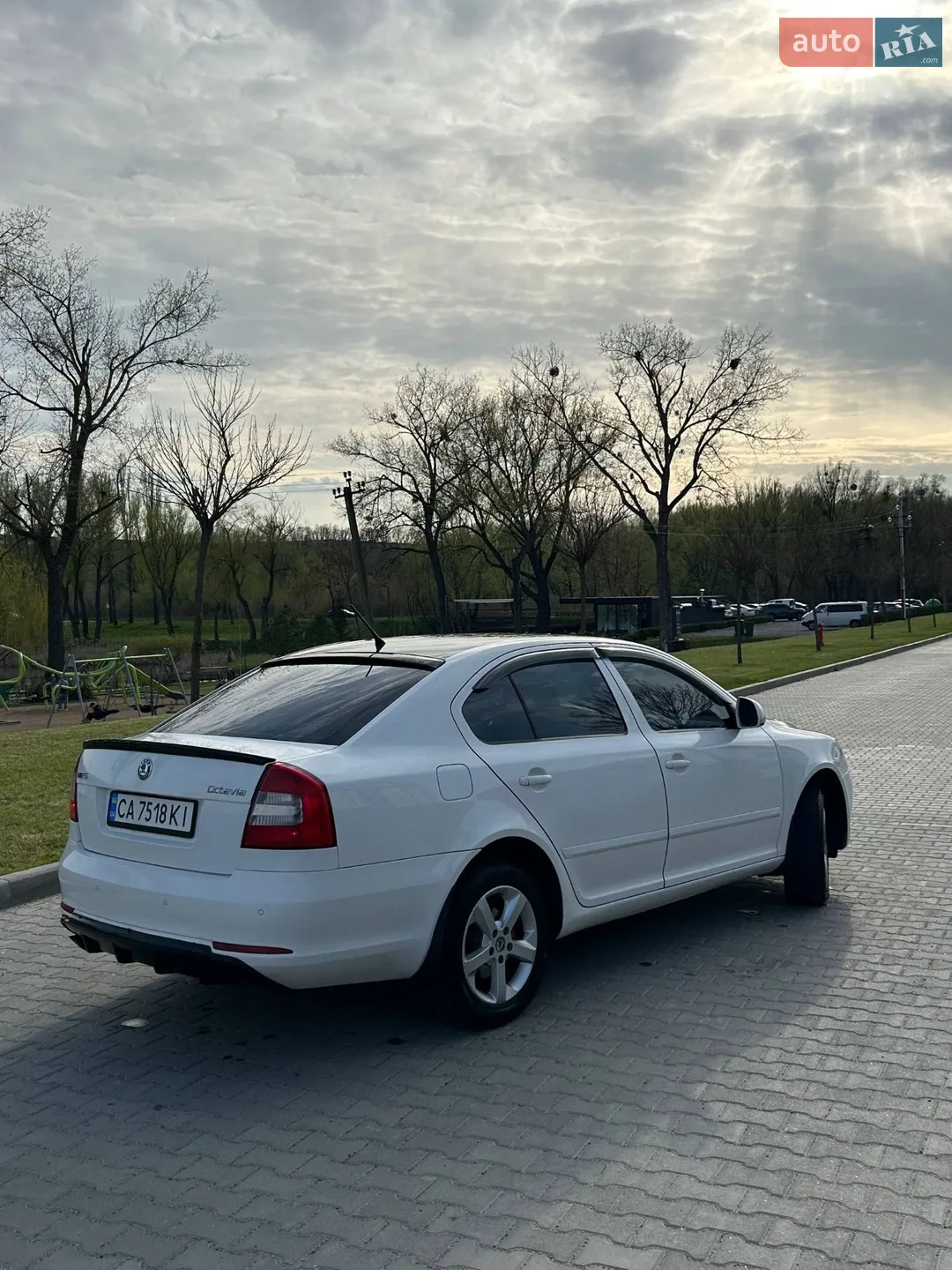2011 Skoda Octavia - мініатюра 6