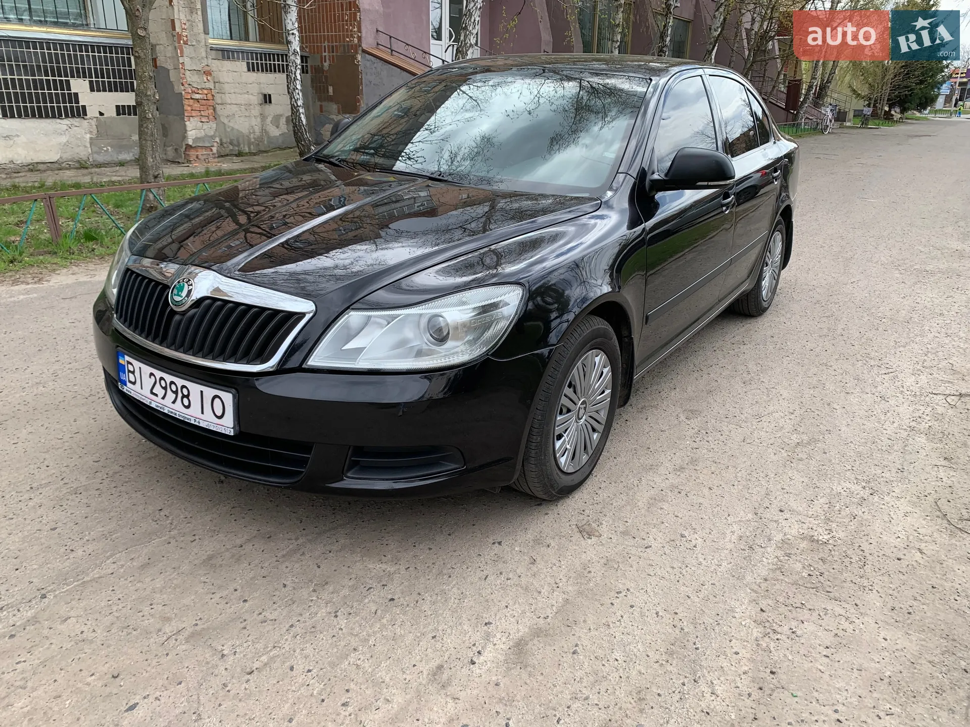 2011 Skoda Octavia - мініатюра 2