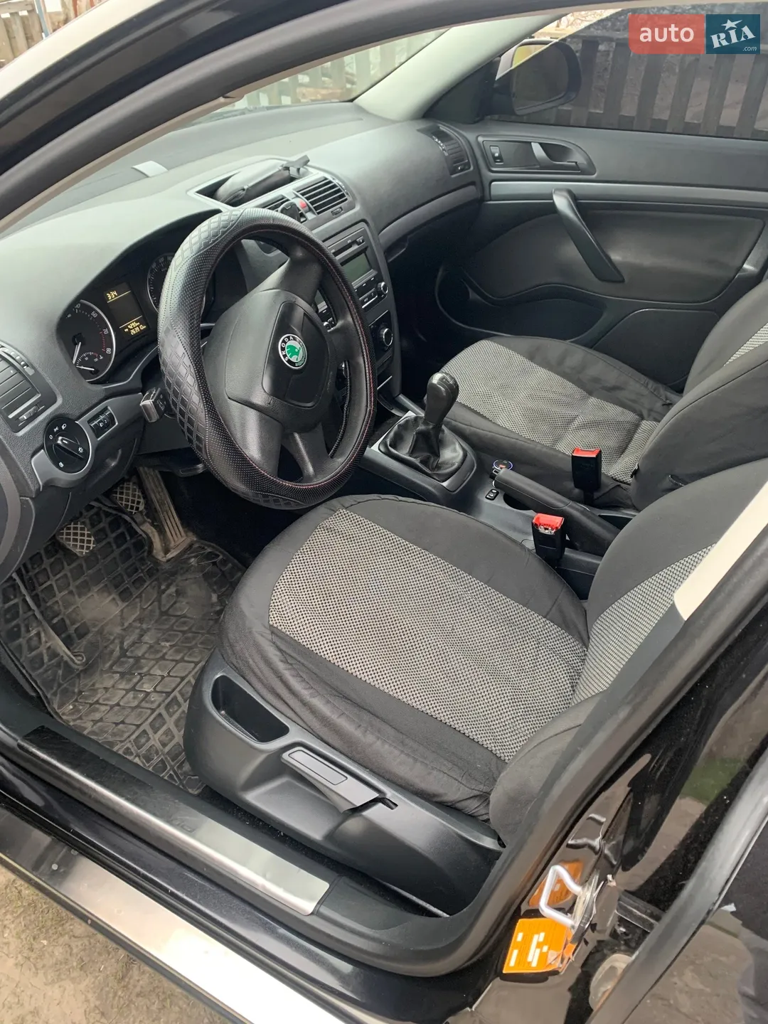 2011 Skoda Octavia - мініатюра 8