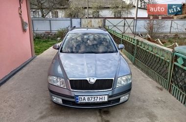 Универсал Skoda Octavia 2004 в Гайвороне