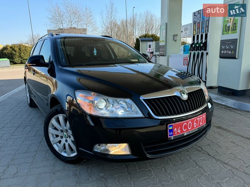Универсал Skoda Octavia 2011 в Дрогобыче