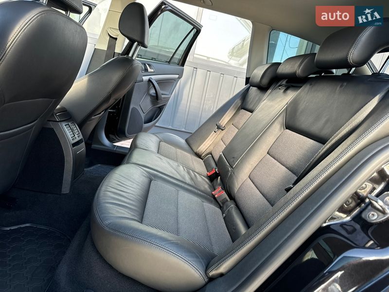 Универсал Skoda Octavia 2011 в Дрогобыче
