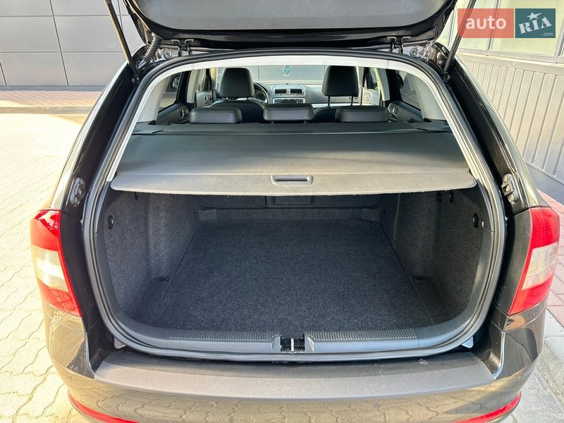 Универсал Skoda Octavia 2011 в Дрогобыче