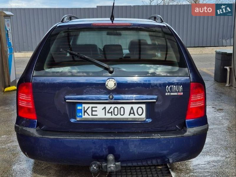 Универсал Skoda Octavia 2001 в Днепре