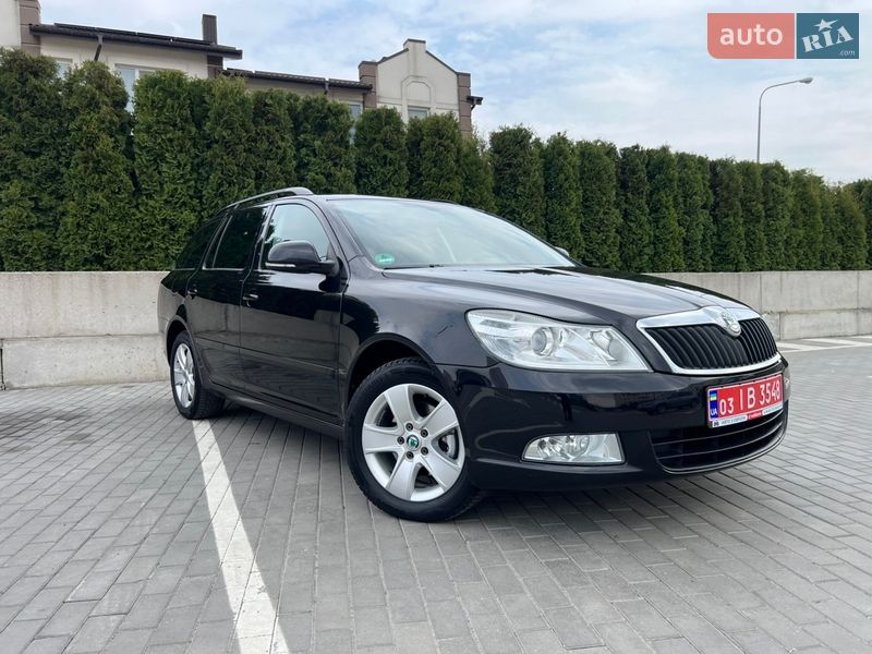 Универсал Skoda Octavia 2012 в Ровно