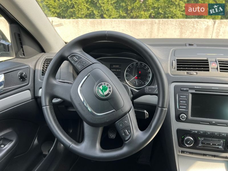 Универсал Skoda Octavia 2012 в Ровно