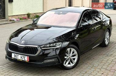 Лифтбек Skoda Octavia 2020 в Ужгороде
