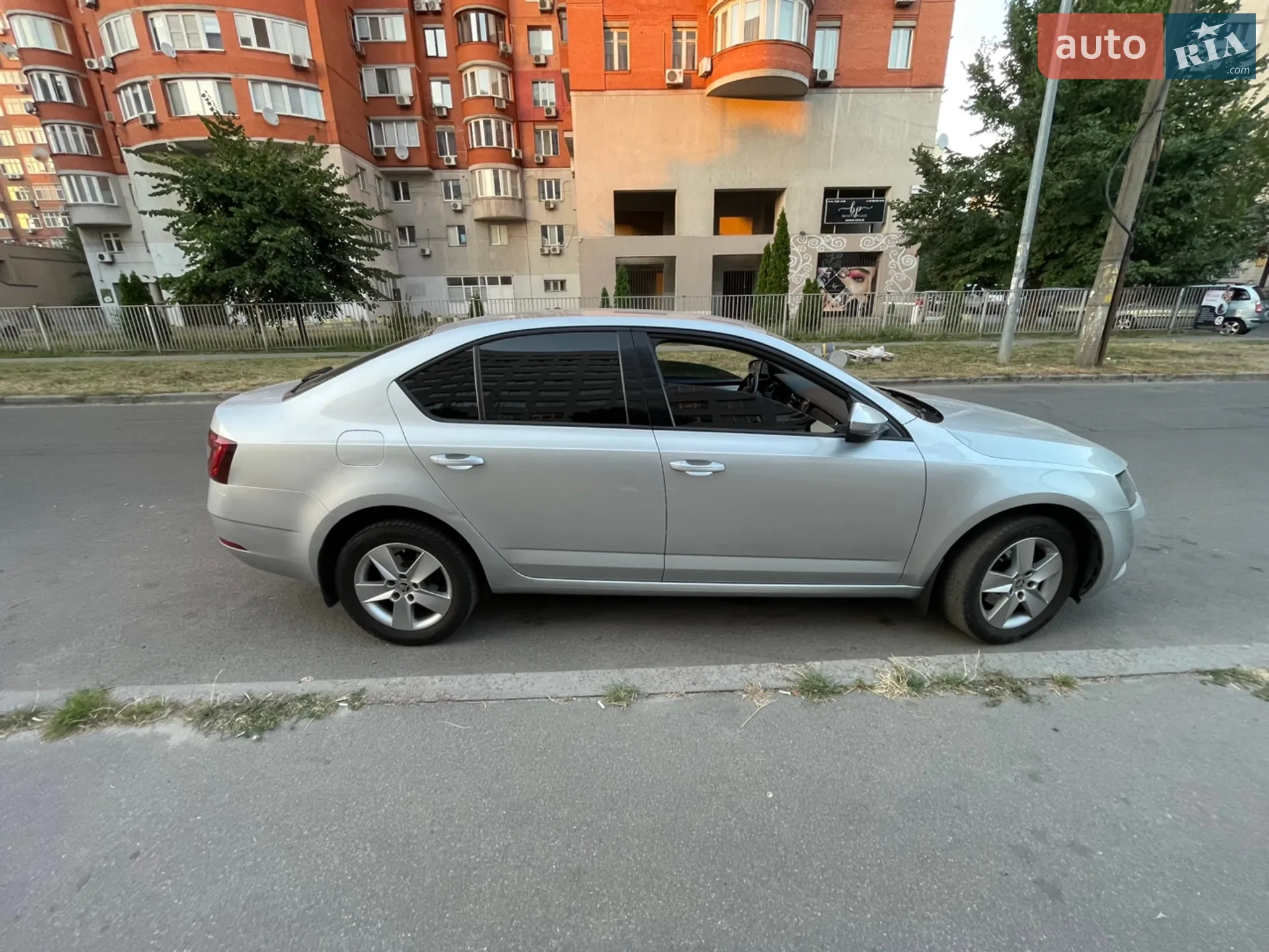 2017 Skoda Octavia - мініатюра 2