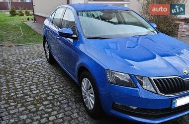 Лифтбек Skoda Octavia 2019 в Киеве