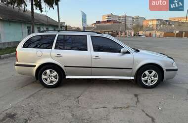 Универсал Skoda Octavia 2006 в Умани