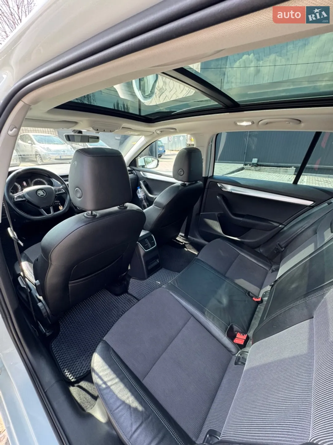 2017 Skoda Octavia - мініатюра 7