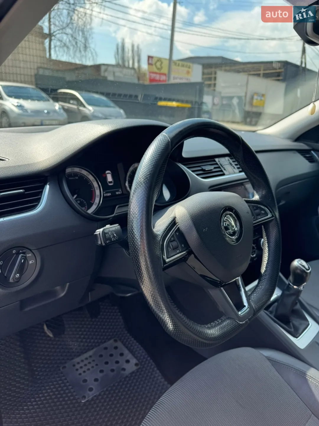 2017 Skoda Octavia - мініатюра 8