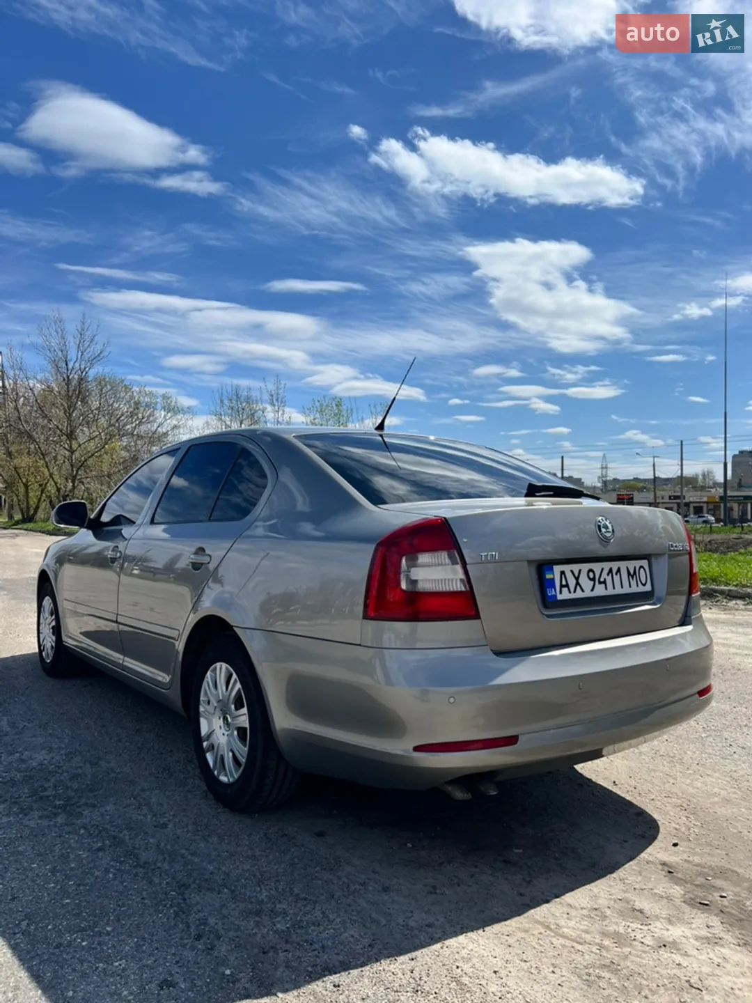 2010 Skoda Octavia - мініатюра 9
