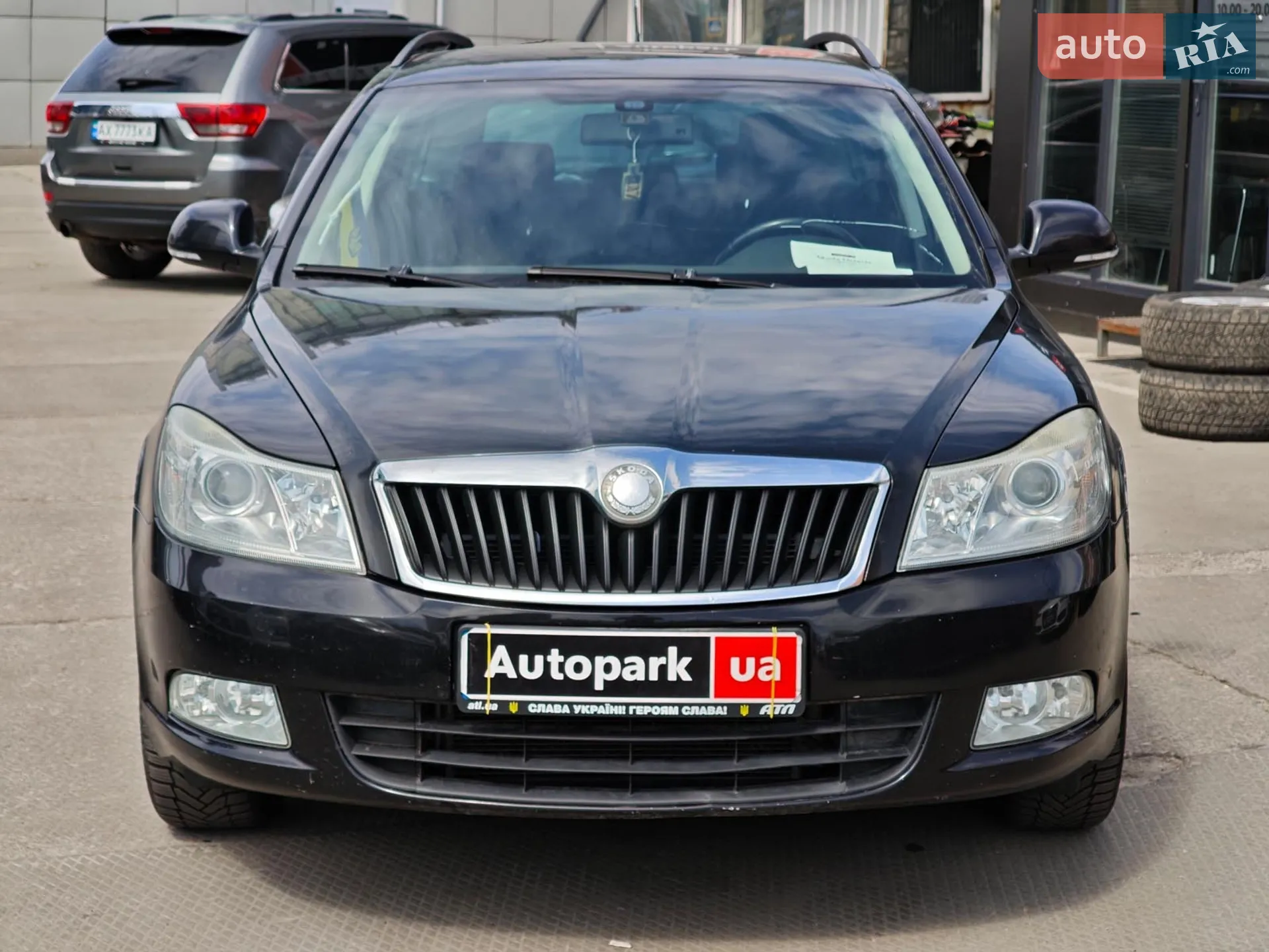 2010 Skoda Octavia - мініатюра 2