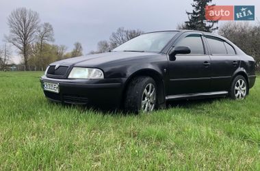 Лифтбек Skoda Octavia 2000 в Варве