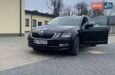 Универсал Skoda Octavia 2019 в Радехове