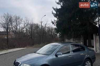 Лифтбек Skoda Octavia 2005 в Тячеве