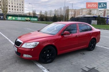 Лифтбек Skoda Octavia 2010 в Черкассах